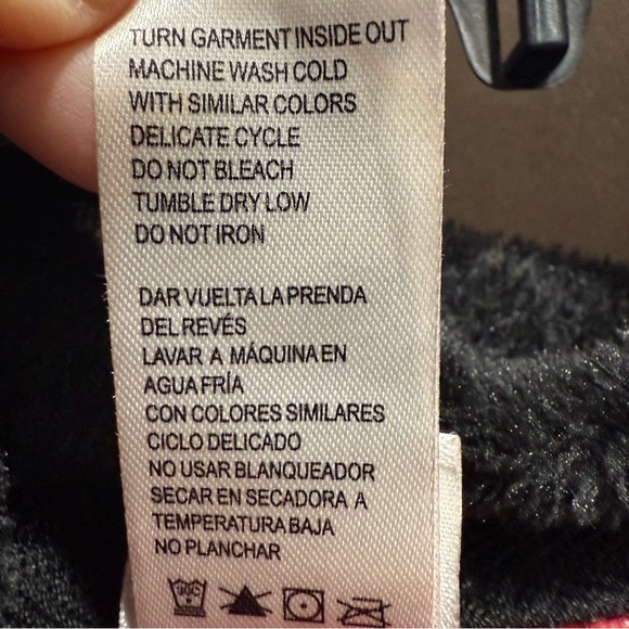 Disney Minnie Mouse Red and Black Polka Dot Pajama Costume Size S (4-6) - Picture 10 of 10